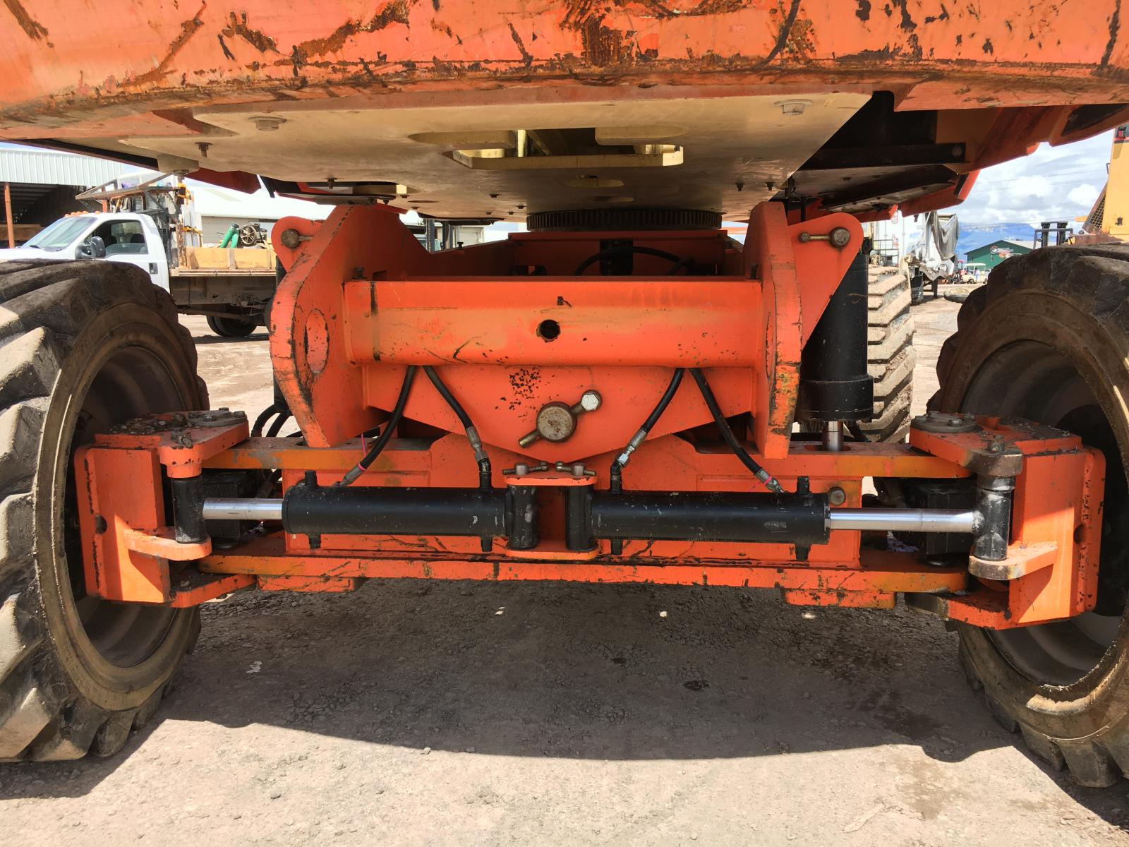 JLG 800S 